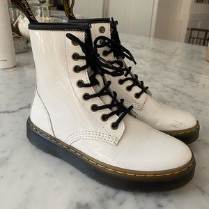 white doc martens women’s size 6